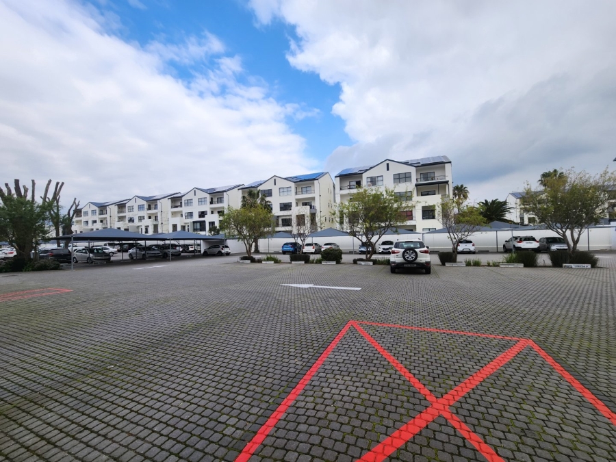 To Let commercial Property for Rent in Paardevlei Western Cape
